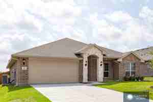 featured image of 2023 Clay Street #1