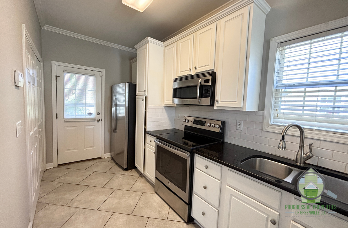 203 Ridgecrest Drive #1 - Photo 6 of 13