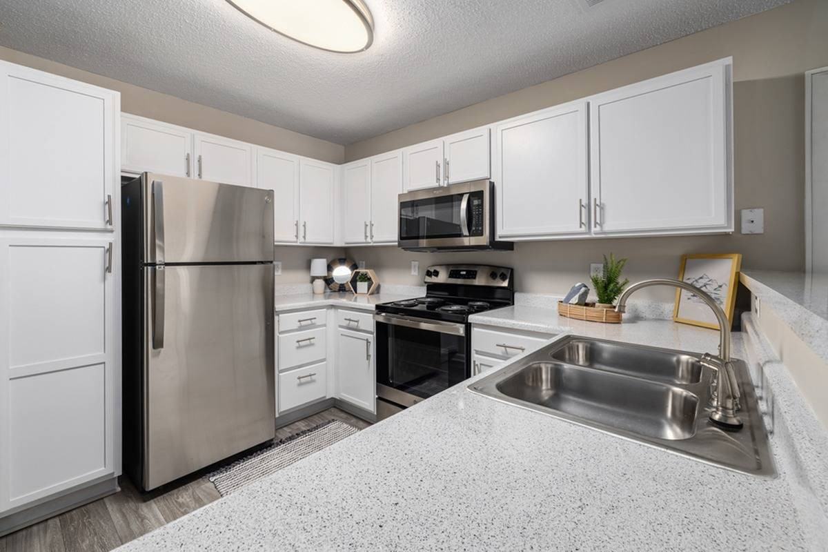 Independence Park - Photo 4 of 50