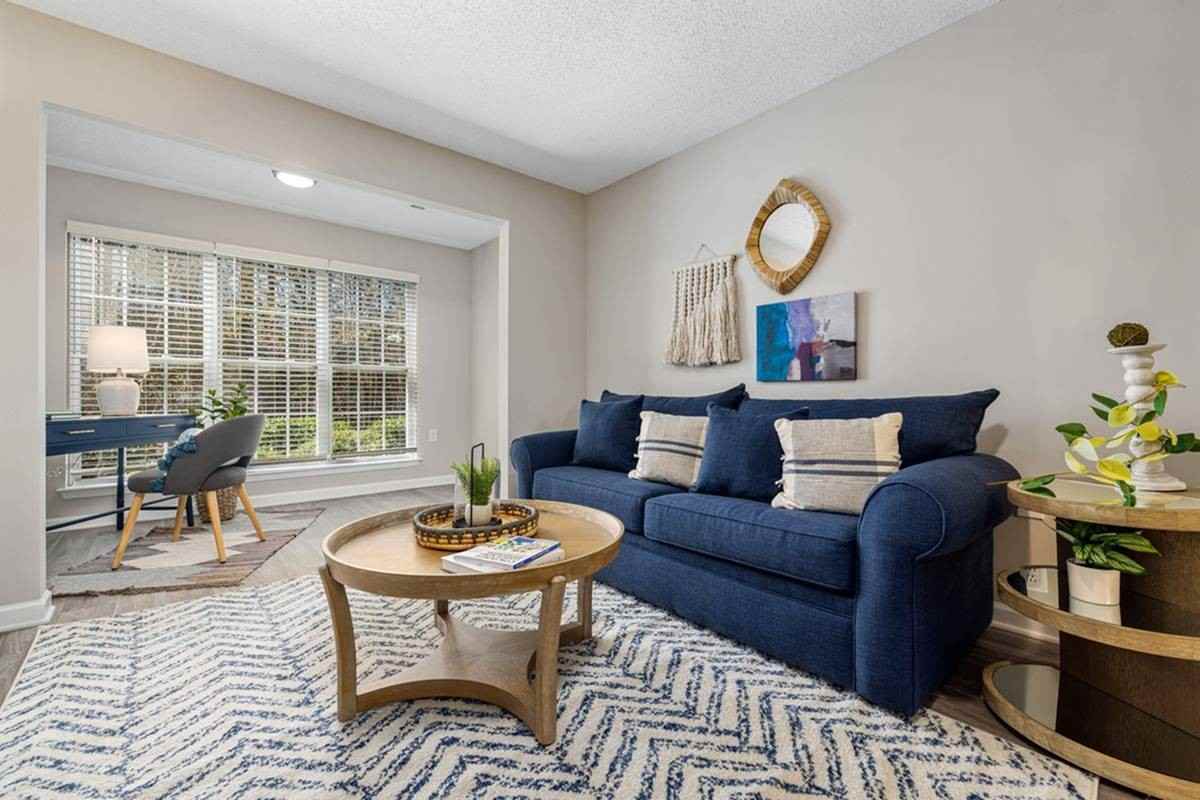 Independence Park - Photo 6 of 50