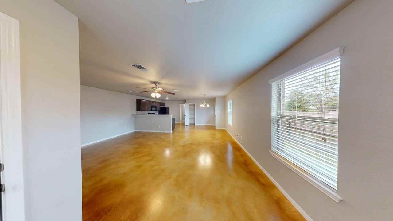 2200 Indian Trl #B - Photo 5 of 38