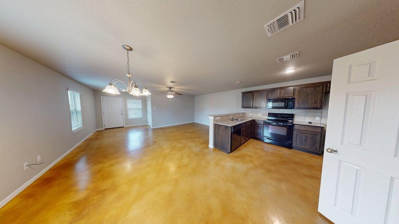 2200 Indian Trl #B - Photo 7 of 38