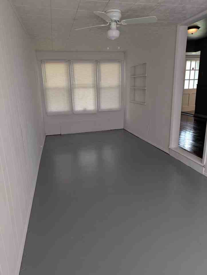 315 Banff Cir #1 - Photo 2 of 9