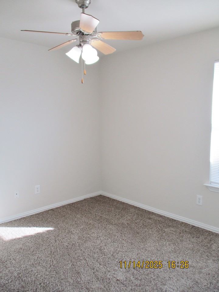 411 Amber Ln #411 - Photo 6 of 13