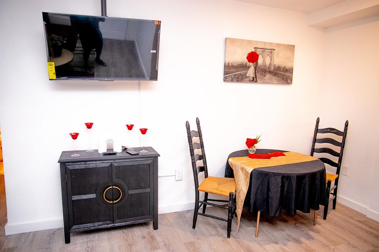 3333 Northwest 5th Avenue #A - Photo 4 of 8