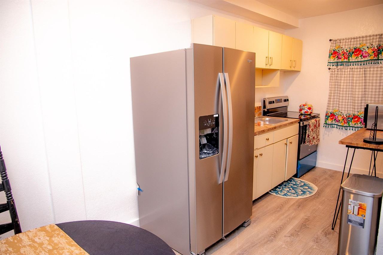 3333 Northwest 5th Avenue #A - Photo 7 of 8