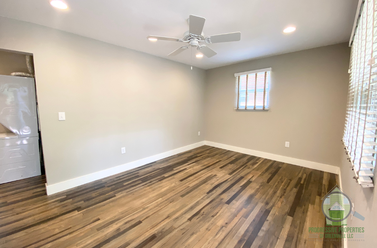 403 Glenn Road #1 - Photo 3 of 11