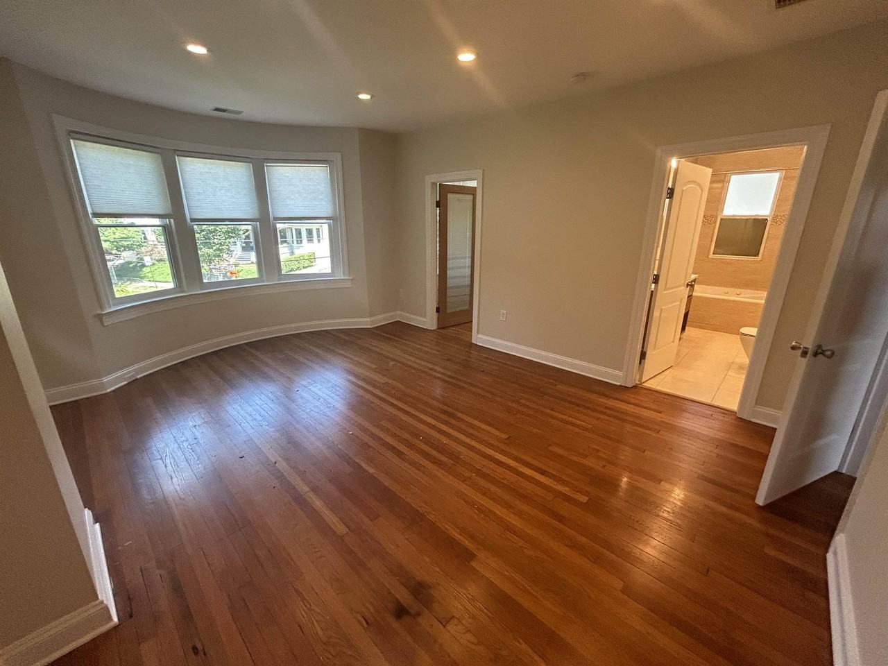 5420 Colorado Avenue Northwest #1 - Photo 7 of 18