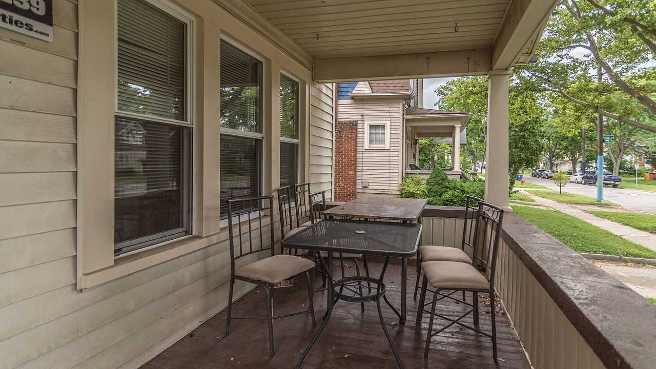 821 Dewey Avenue #1 - Photo 3 of 44