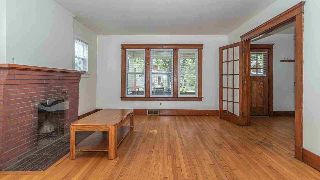 821 Dewey Avenue #1 - Photo 7 of 44