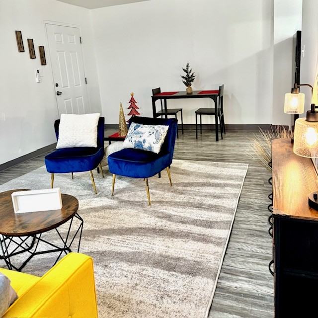 1320 1320 McCullough - West Liberty Point Apartments - Photo 3 of 39