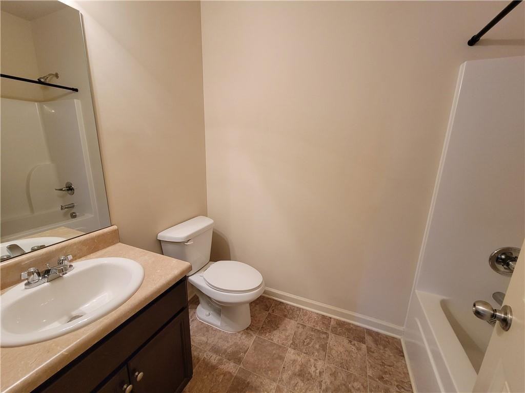 1043 Blind Brook Circle #1 - Photo 4 of 11