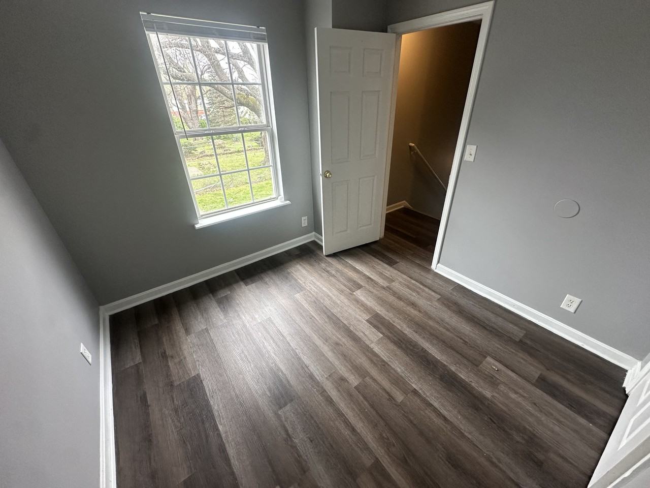 4005 4005 w. Market - 101 #101 - Photo 3 of 6