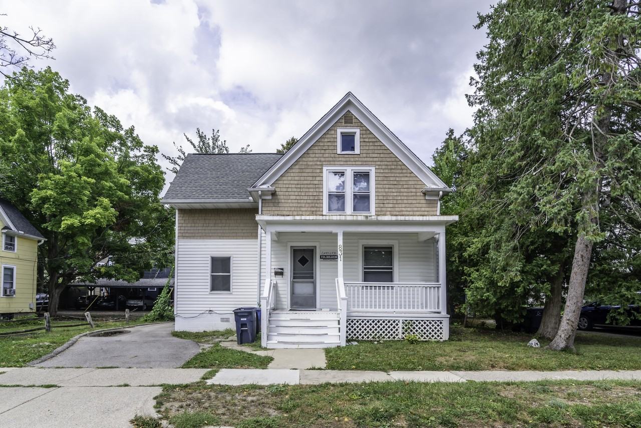 831 Brookwood Place #1