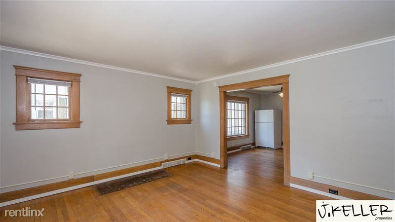 914 Sybil St #1 - Photo 7 of 50