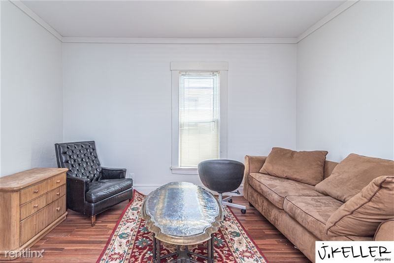 909 Woodlawn Avenue #1 - Photo 7 of 19