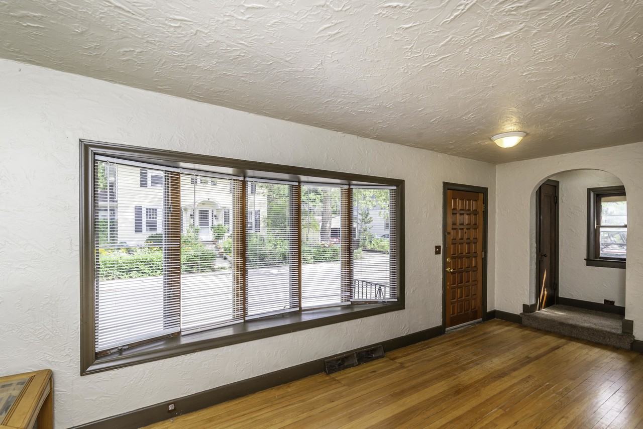 800 Sylvan Avenue #1 - Photo 6 of 33