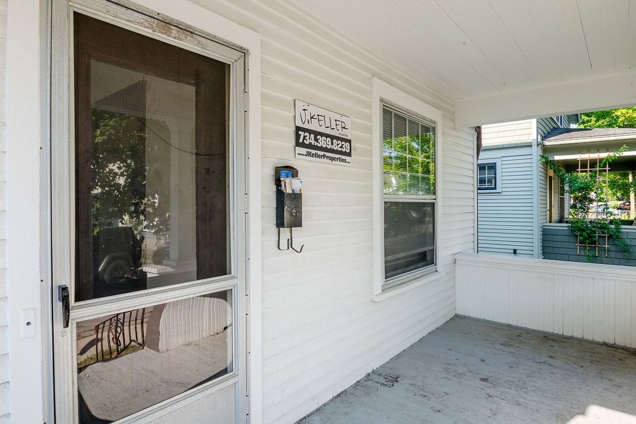 112 Adams Street #1 - Photo 3 of 36