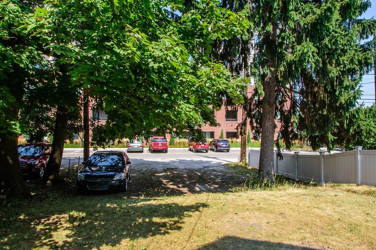 119 Adams Ave #1 - Photo 4 of 39