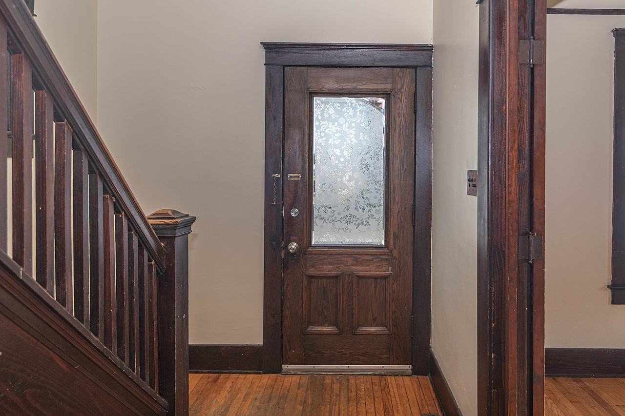 124 Adams Ave #1 - Photo 5 of 29