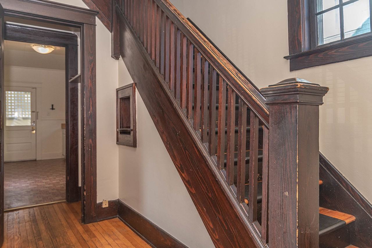 124 Adams Ave #1 - Photo 6 of 29