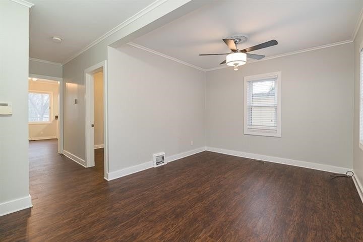 402 Koch Ave #1 - Photo 5 of 49