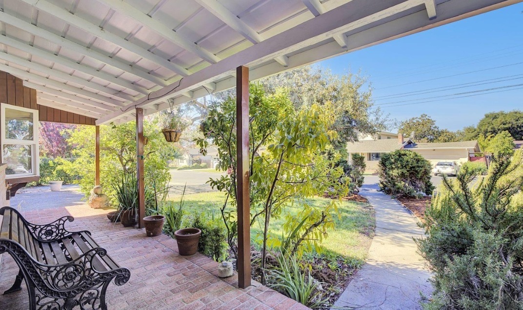 1720 Humphrey Dr #1 - Photo 2 of 15