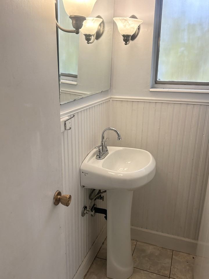 1215 E 1700 S Apt 1 #1 - Photo 6 of 21