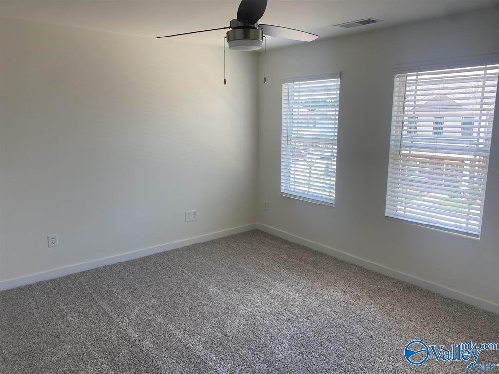 425 Falls Pointe #1 - Photo 7 of 29