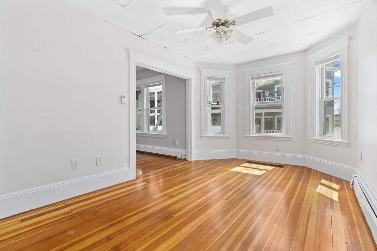 23 Park St #1 - Photo 4 of 19