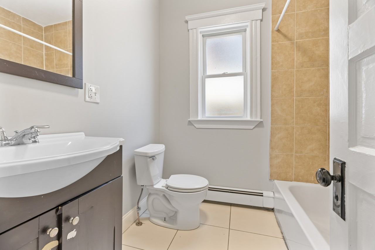 23 Park St #1 - Photo 7 of 19