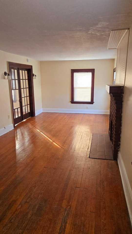 3306 Emerson St #3306 - Photo 4 of 9