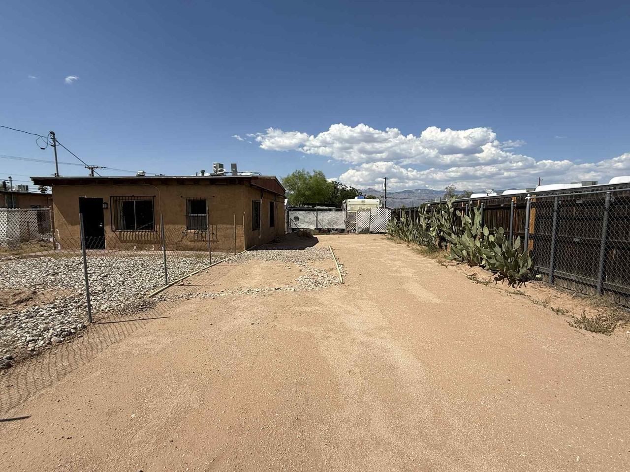 5709 East 26th Street #1 - Photo 5 of 22