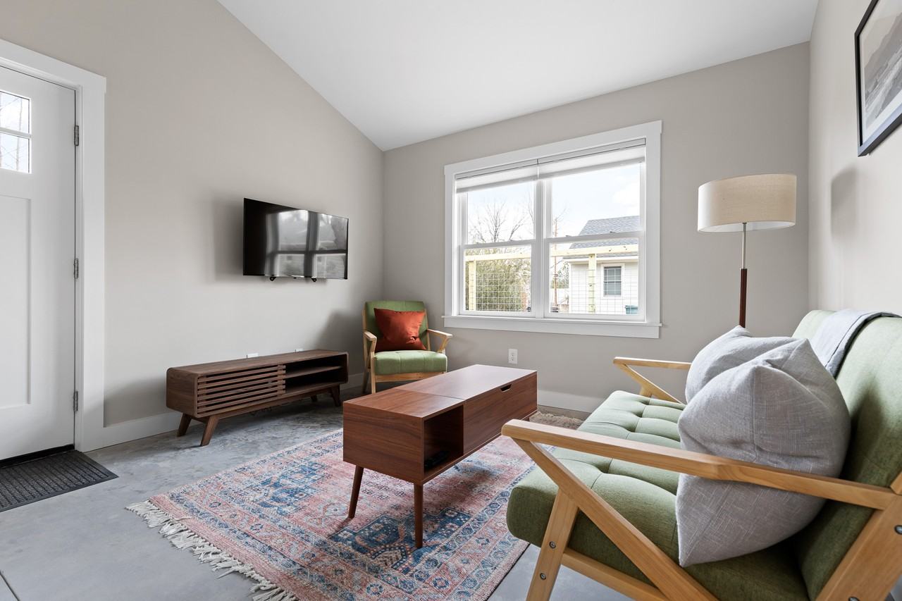 313B Dacian Ave #1 - Photo 6 of 26