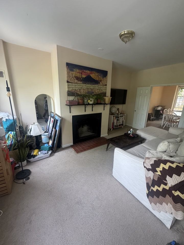 1521 Pennsylvania Avenue Southeast #1 - Photo 3 of 43