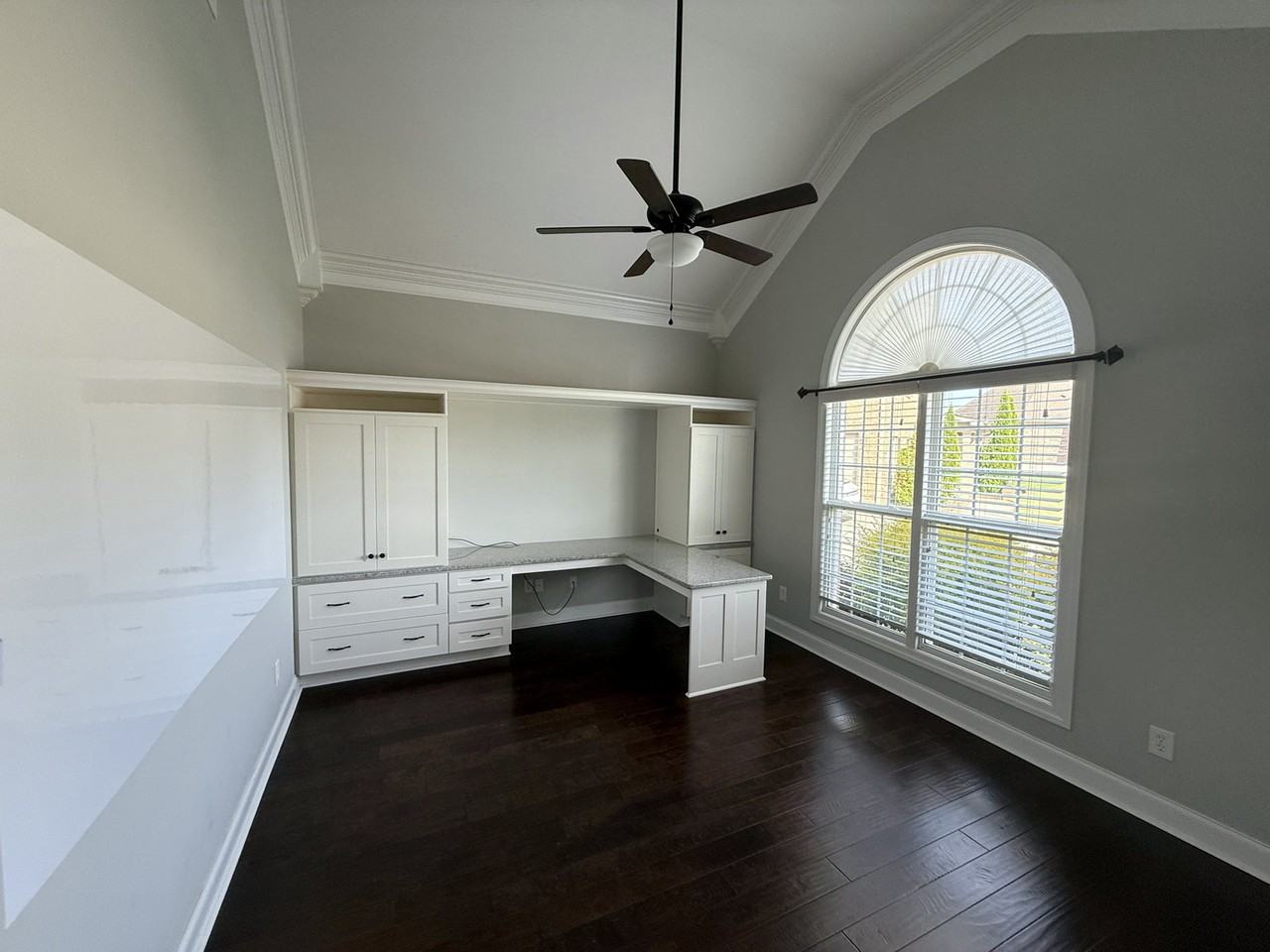 219 Woodgrove Dr Nw #1 - Photo 5 of 30