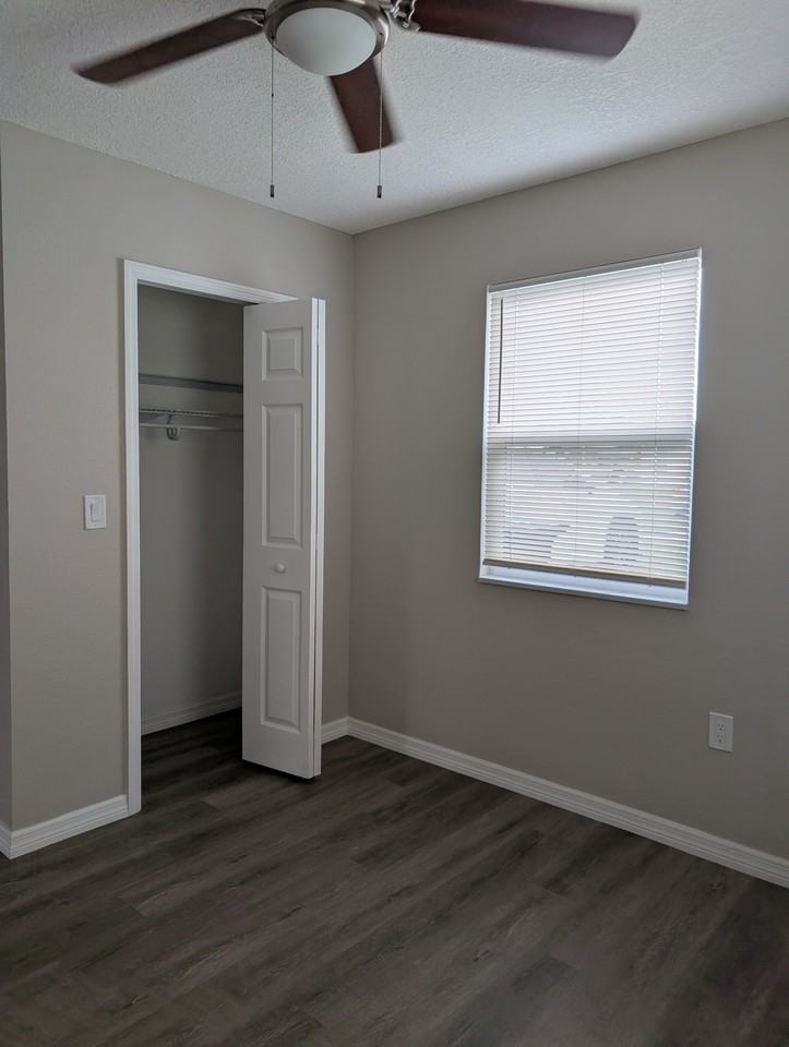 1042 Ola Dr #1 - Photo 6 of 14