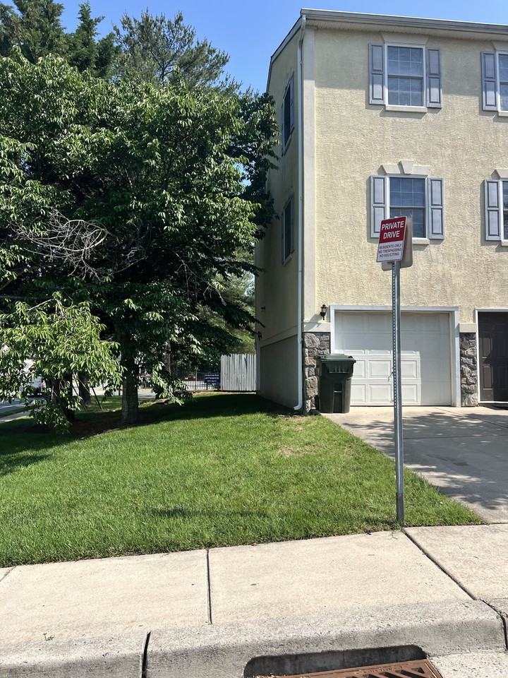 2 Cochran WayUnit 2 #2 - Photo 3 of 20