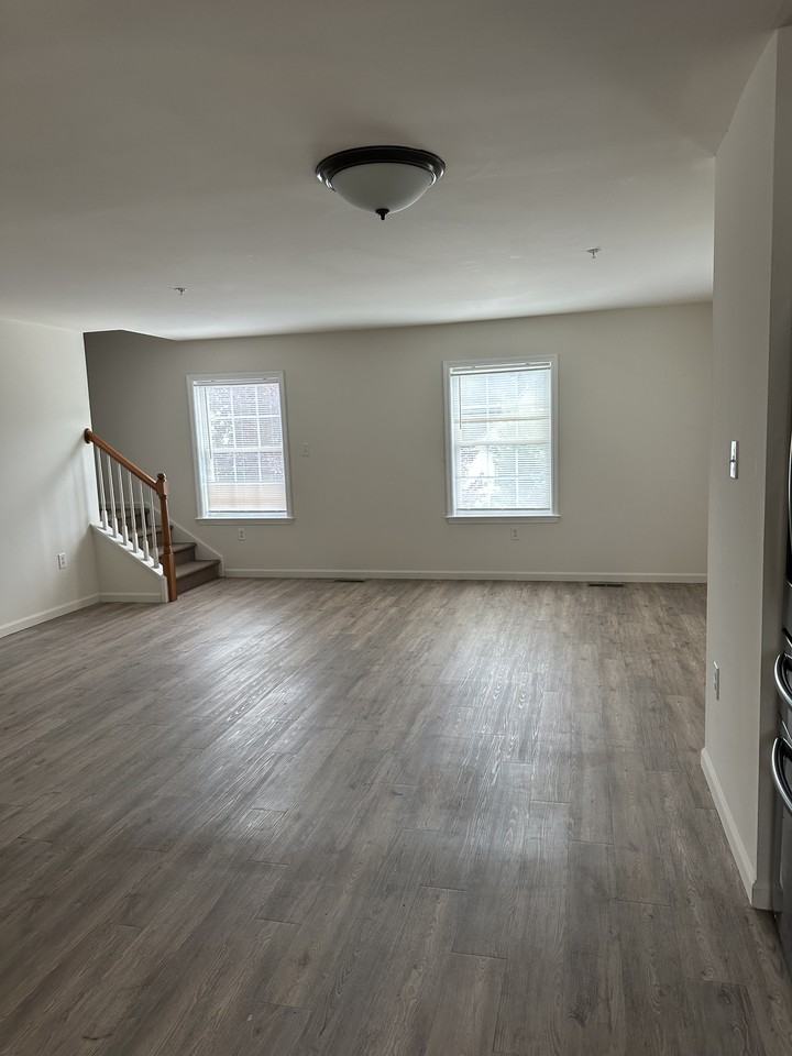 2 Cochran WayUnit 2 #2 - Photo 7 of 20