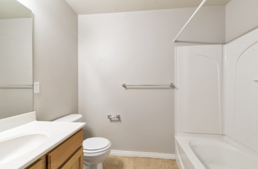 1219 S 1850 W #1 - Photo 5 of 10