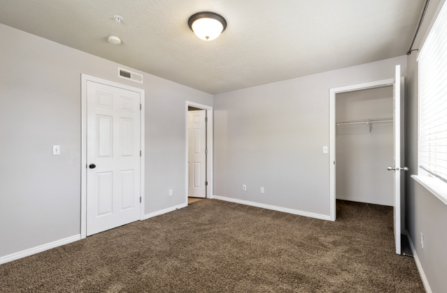 1219 S 1850 W #1 - Photo 6 of 10