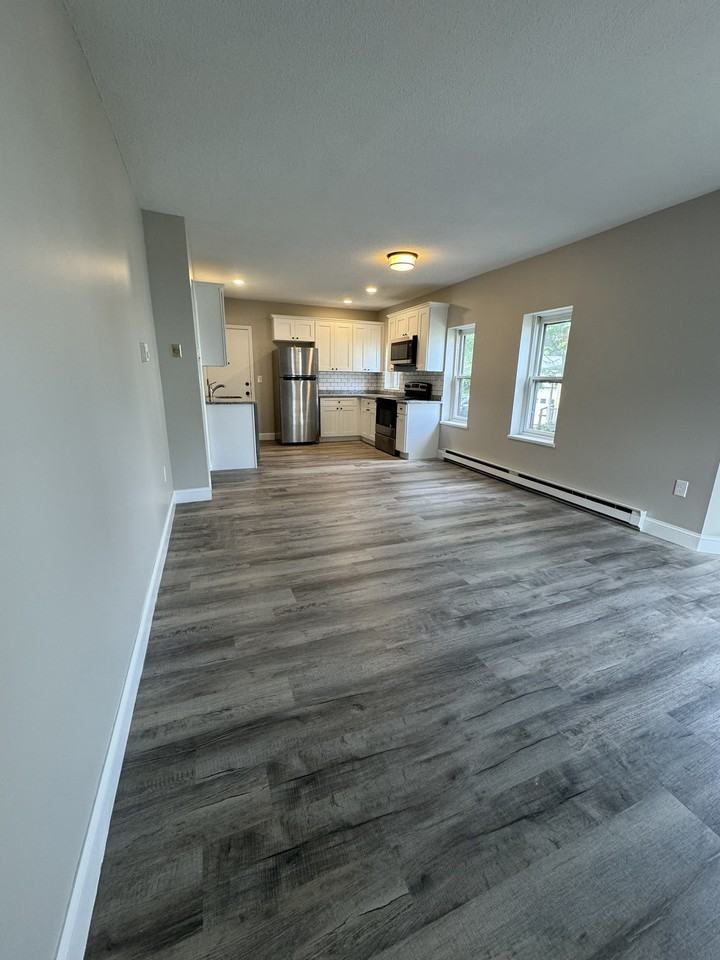 18 Orchard St #1 - Photo 5 of 14