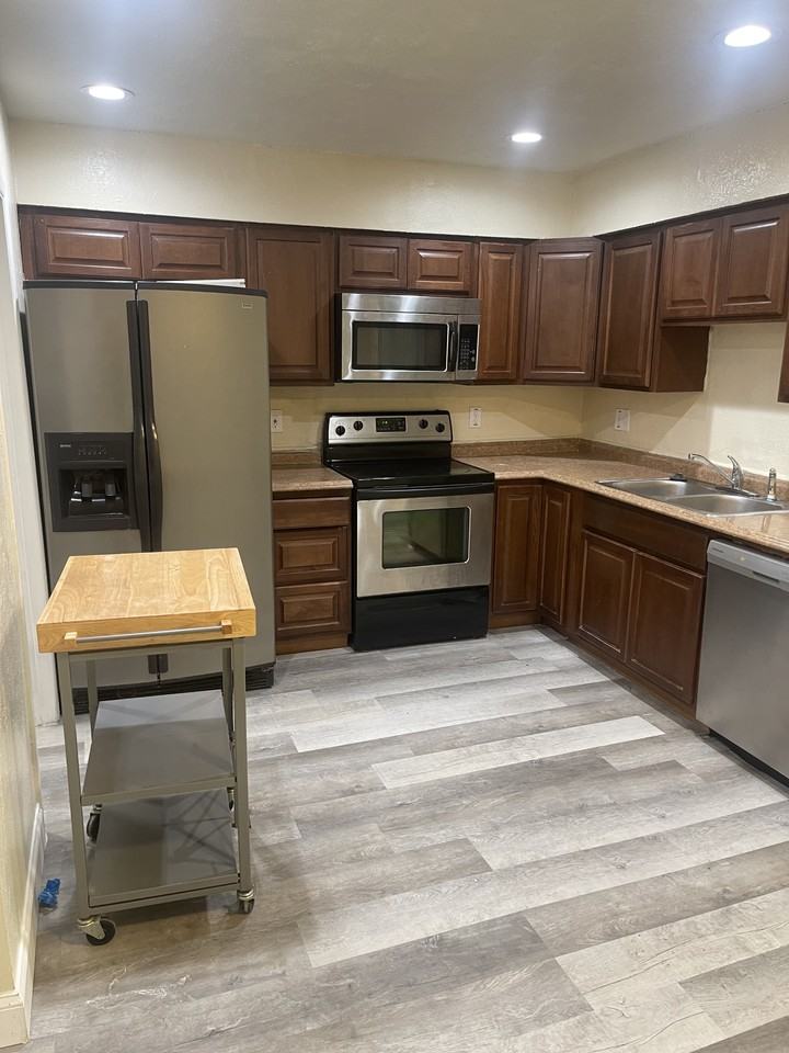 3948 Crayrich Circle #1