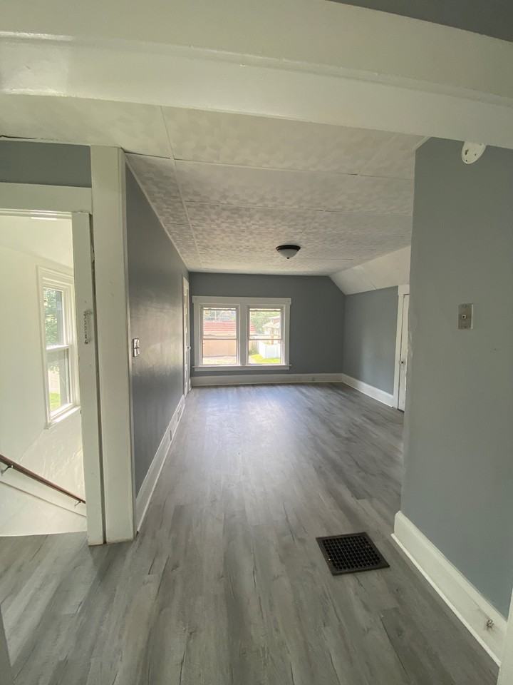 1111 Greenwood Avenue #1111 - Photo 5 of 10