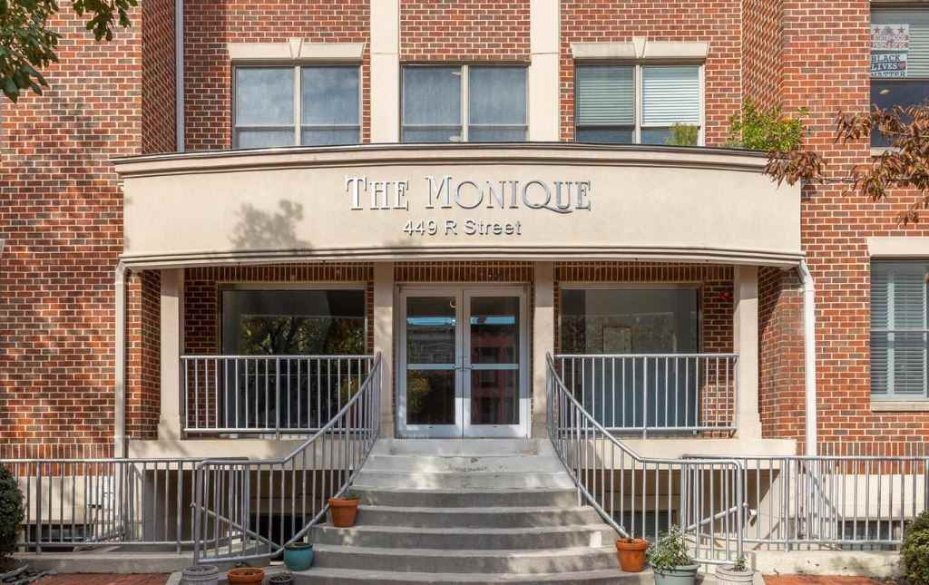 449 449 R Street NWApt 11 #1 - Photo 2 of 25