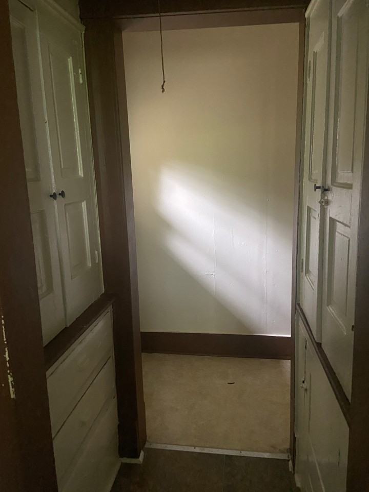 918 S Martin Luther King Jr Dr #1 - Photo 3 of 10