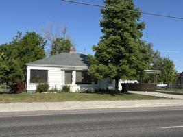 featured image of 622 S Main St #1