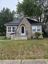 2020 13th St Sw #3 - Photo 1 of 1