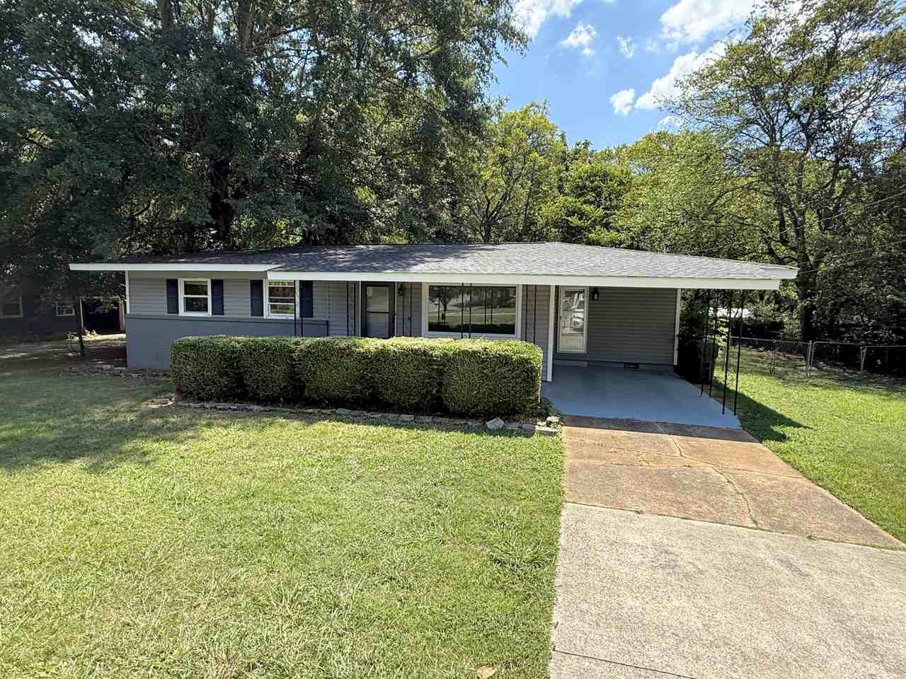 8119 Old Madison Pike #1 - Photo 3 of 34