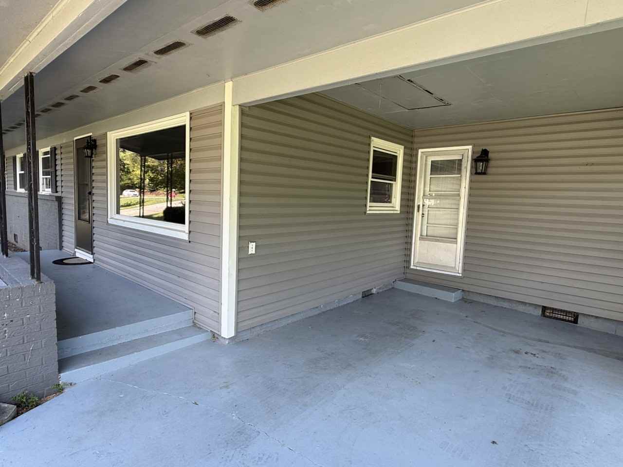 8119 Old Madison Pike #1 - Photo 4 of 34